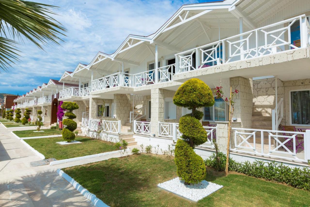 Risus Beach Resort Hotel Кушадасы Экстерьер фото